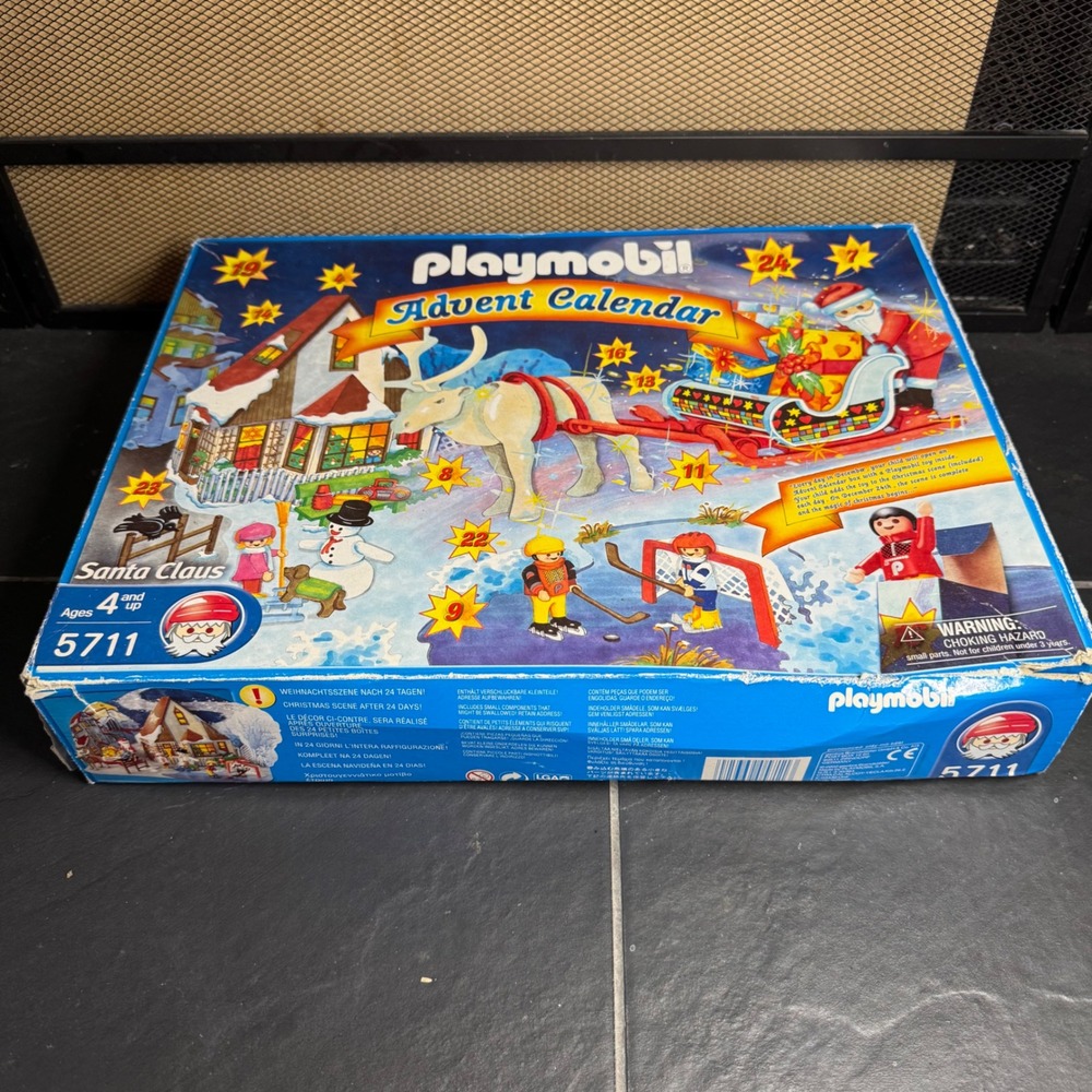 Playmobil 5711 Santa Claus Advent Calendar Vintage 2002 Christmas Set Complete